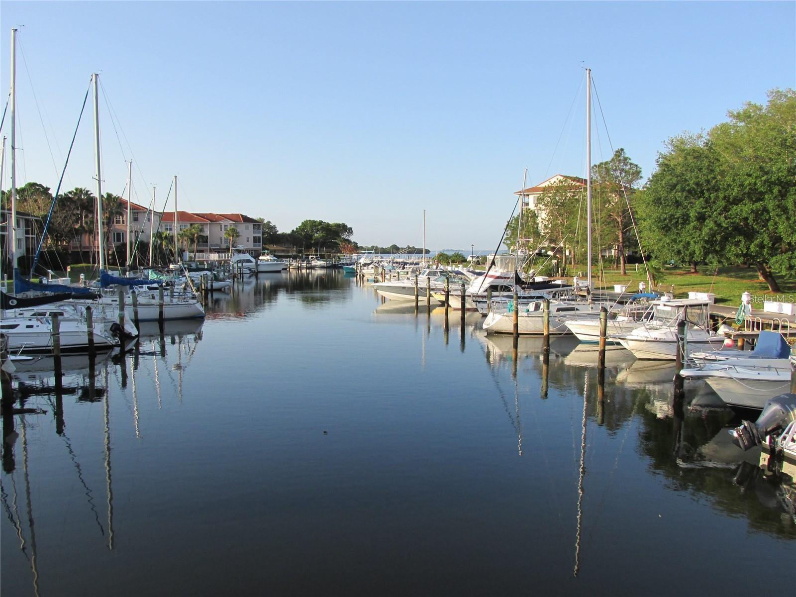 Image 37 of 44 For 1806 Mariner Drive 318