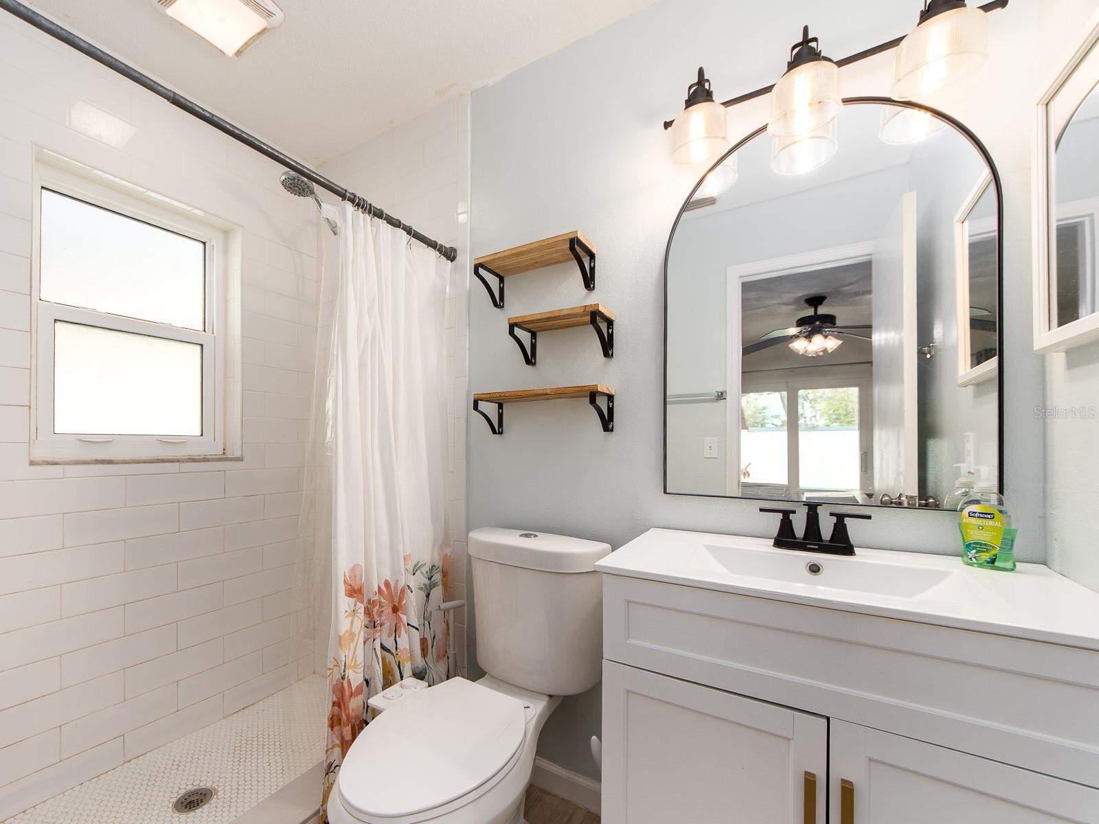 Image 21 of 37 For 12410 Cumberland Drive