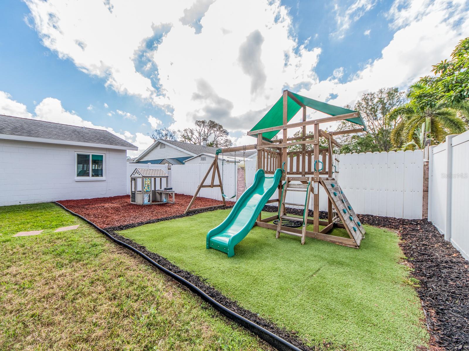 Image 35 of 37 For 12410 Cumberland Drive