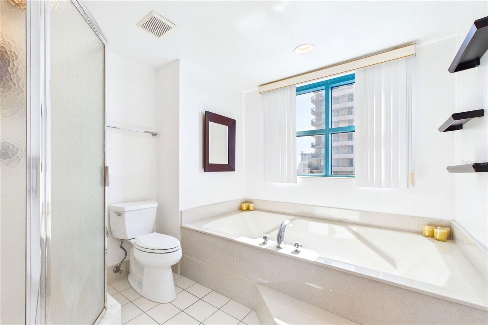 Image 13 of 22 For 1520 Gulf Boulevard 505