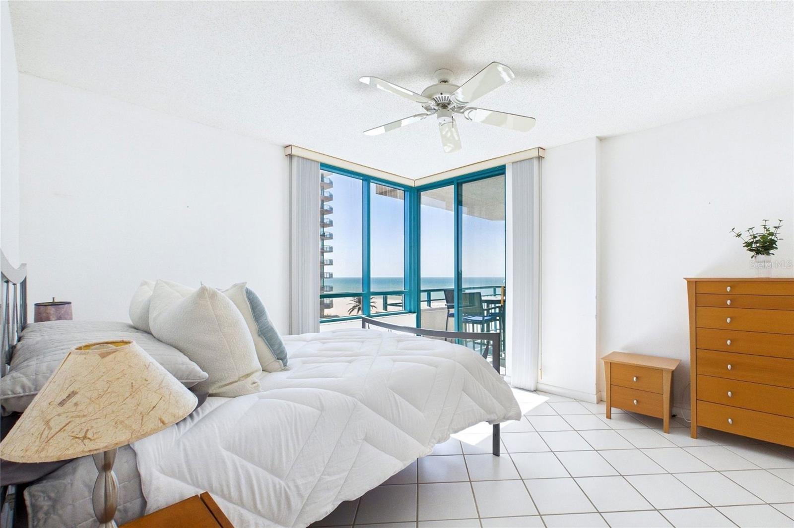 Image 9 of 22 For 1520 Gulf Boulevard 505