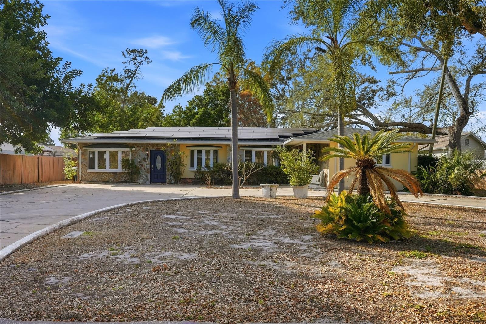 Details for 3515 Country Club Way S, ST PETERSBURG, FL 33712