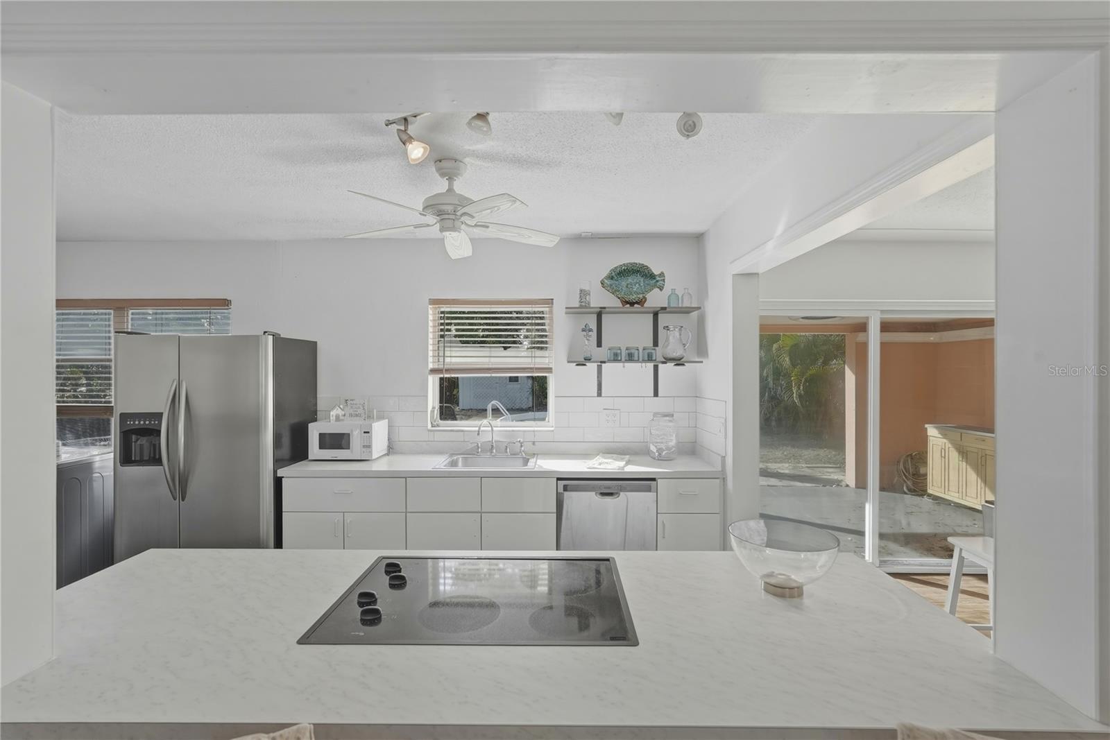 Image 10 of 33 For 3515 Country Club Way S