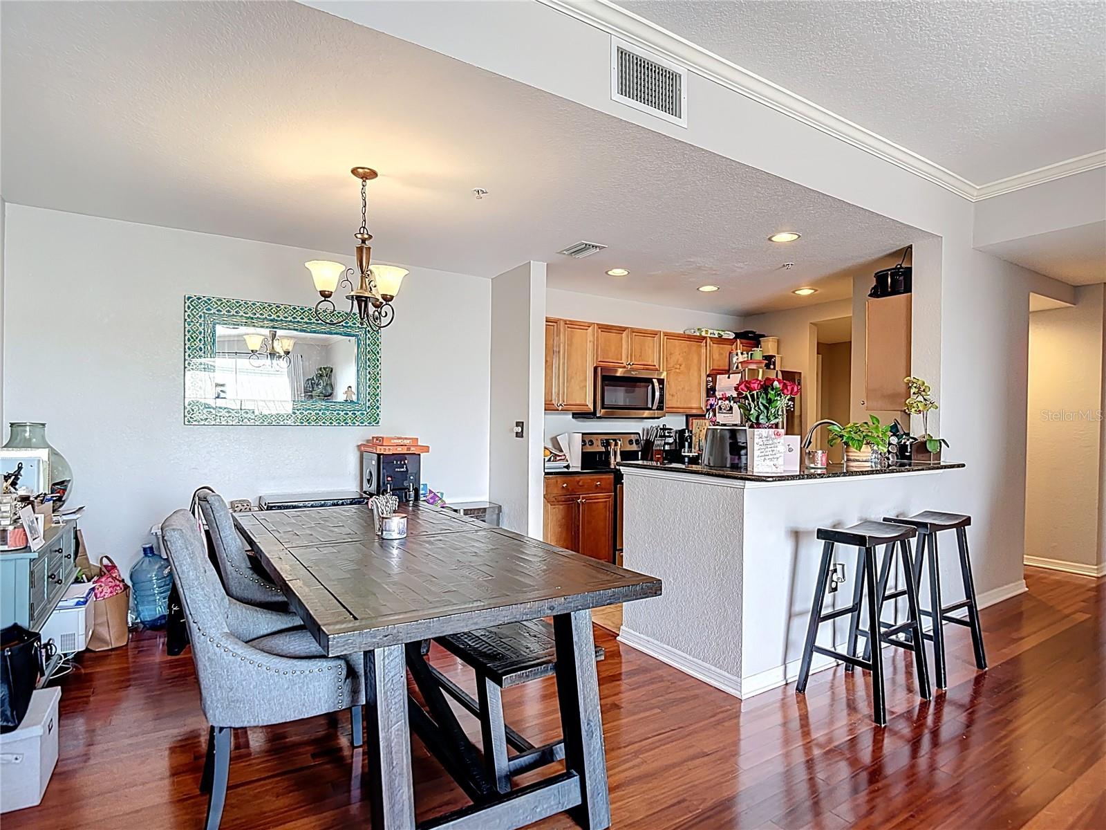 Image 10 of 41 For 700 Harbour Island Boulevard 317