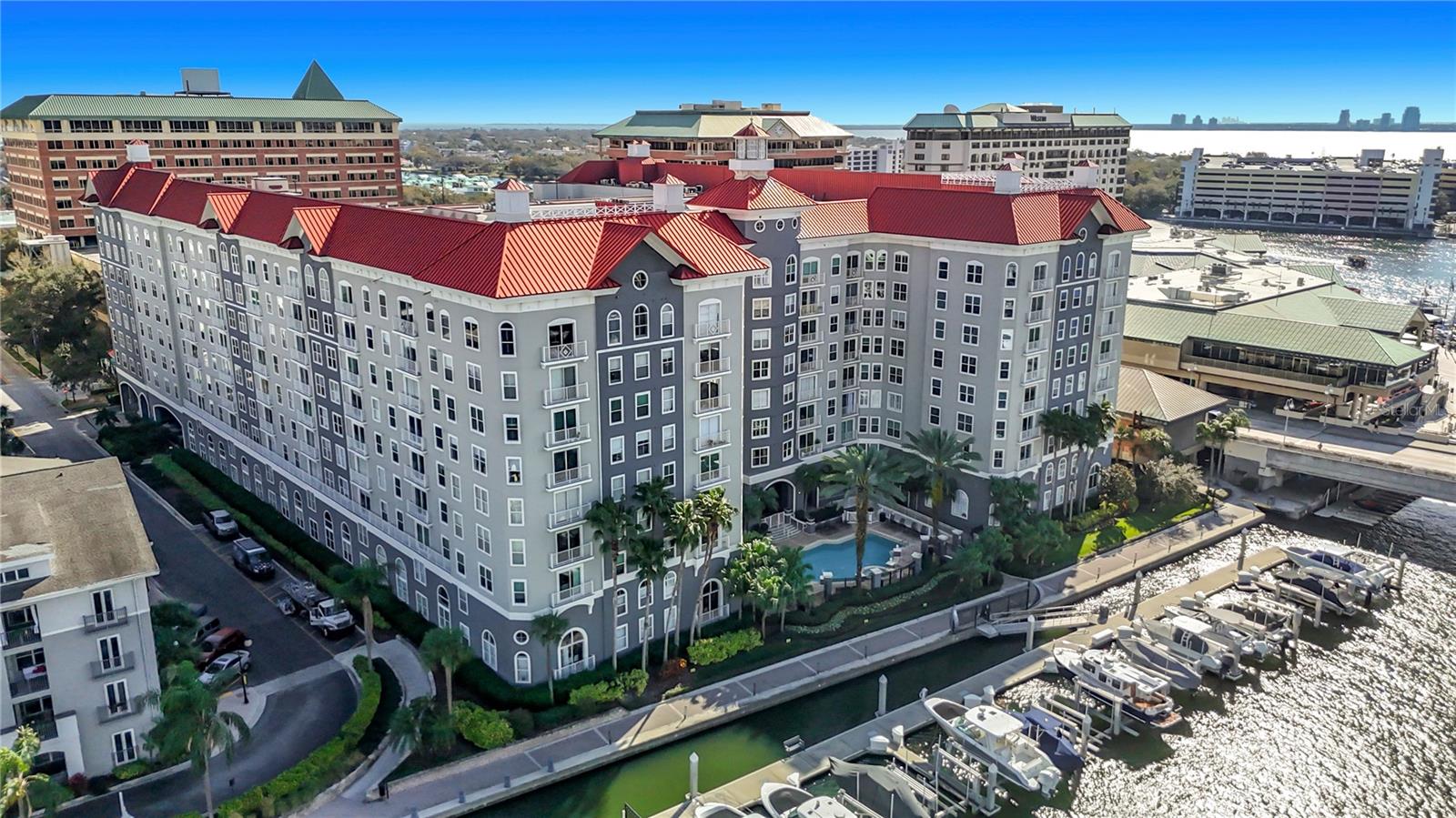 Image 26 of 41 For 700 Harbour Island Boulevard 317