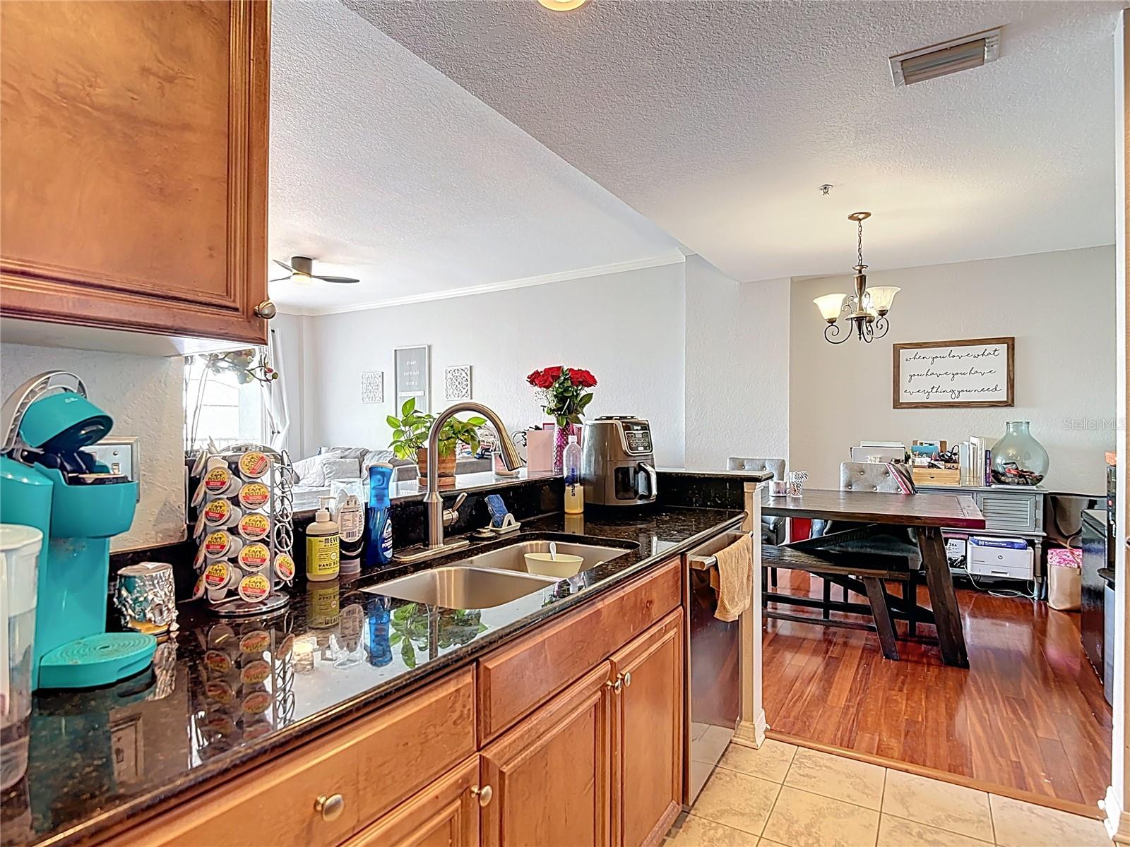 Image 7 of 41 For 700 Harbour Island Boulevard 317