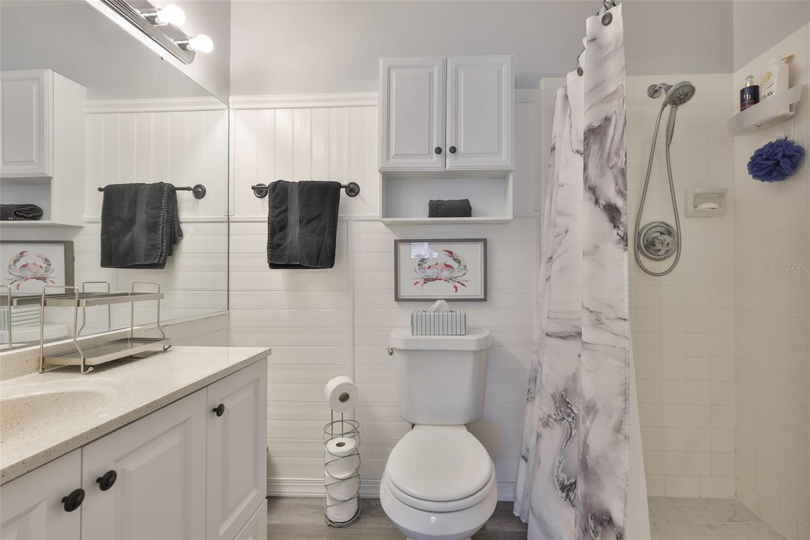 Image 32 of 92 For 2001 Heathfield Circle 239