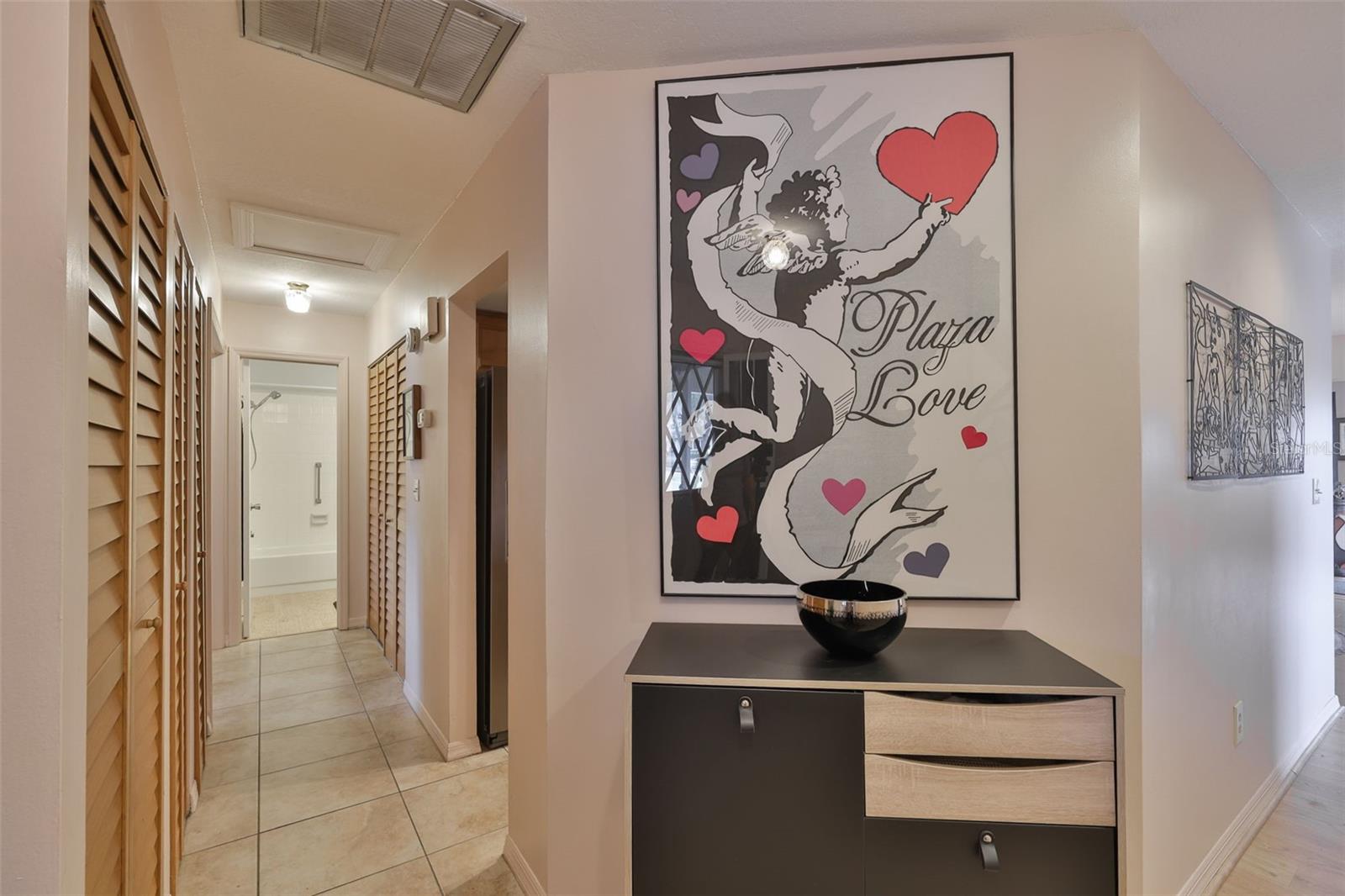 Image 9 of 92 For 2001 Heathfield Circle 239