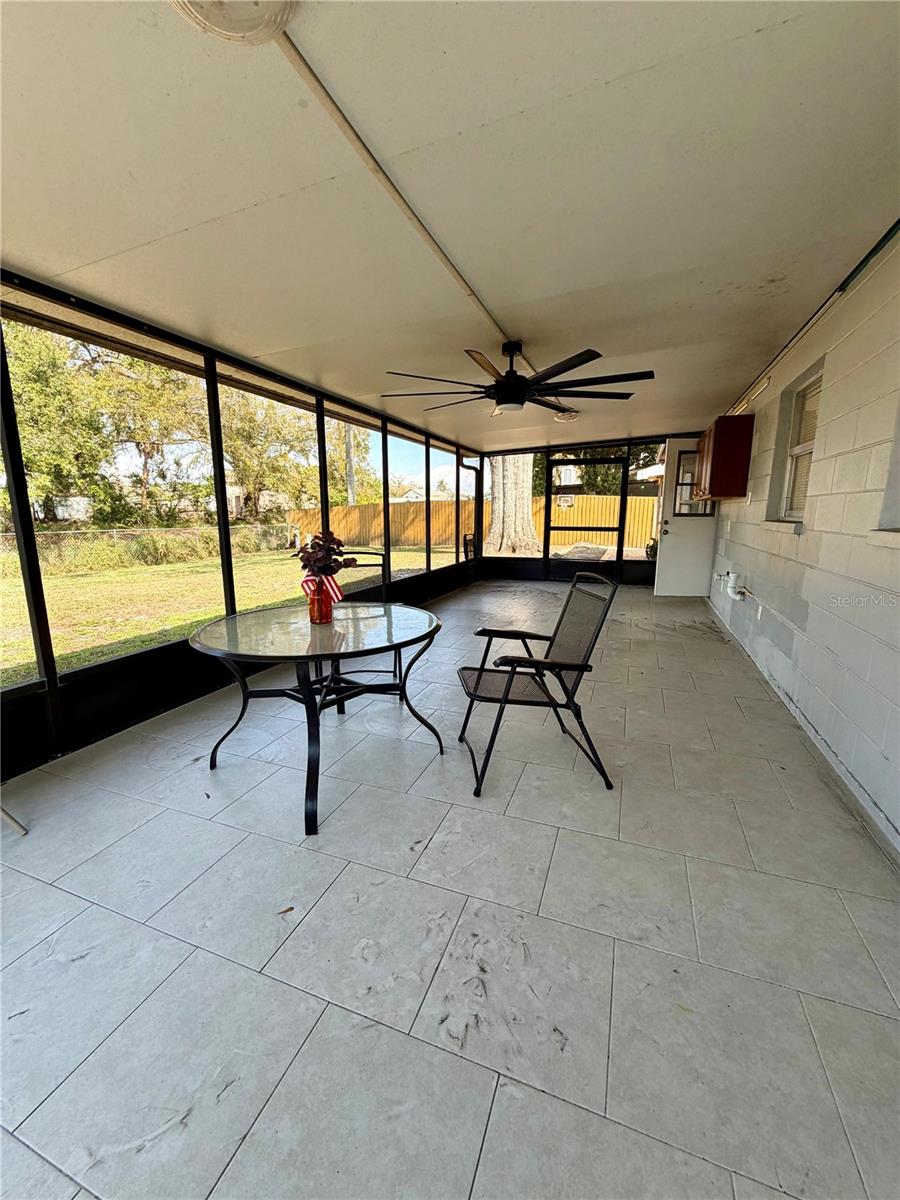 Image 21 of 22 For 7303 Woodkirk Court