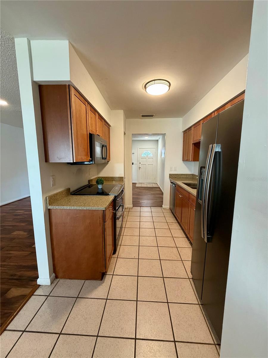 Image 6 of 22 For 7303 Woodkirk Court