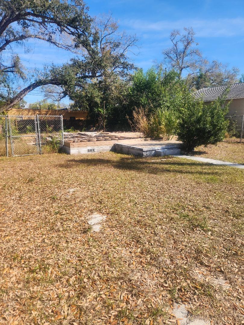 Image 2 of 2 For 1616 Prescott Street S