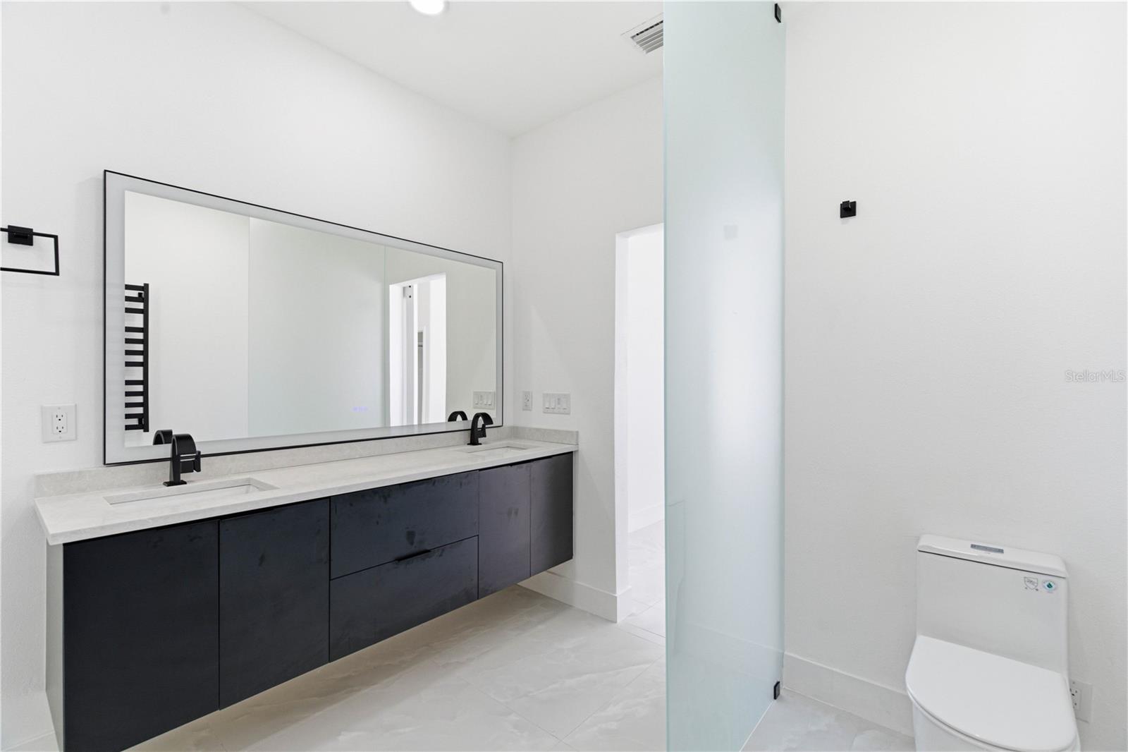 Listing photo id 27 for 13331 Graham Yarden Drive