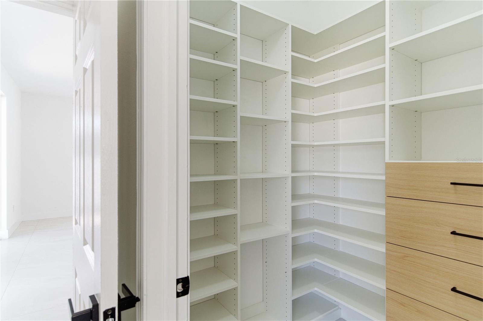 Listing photo id 31 for 13331 Graham Yarden Drive