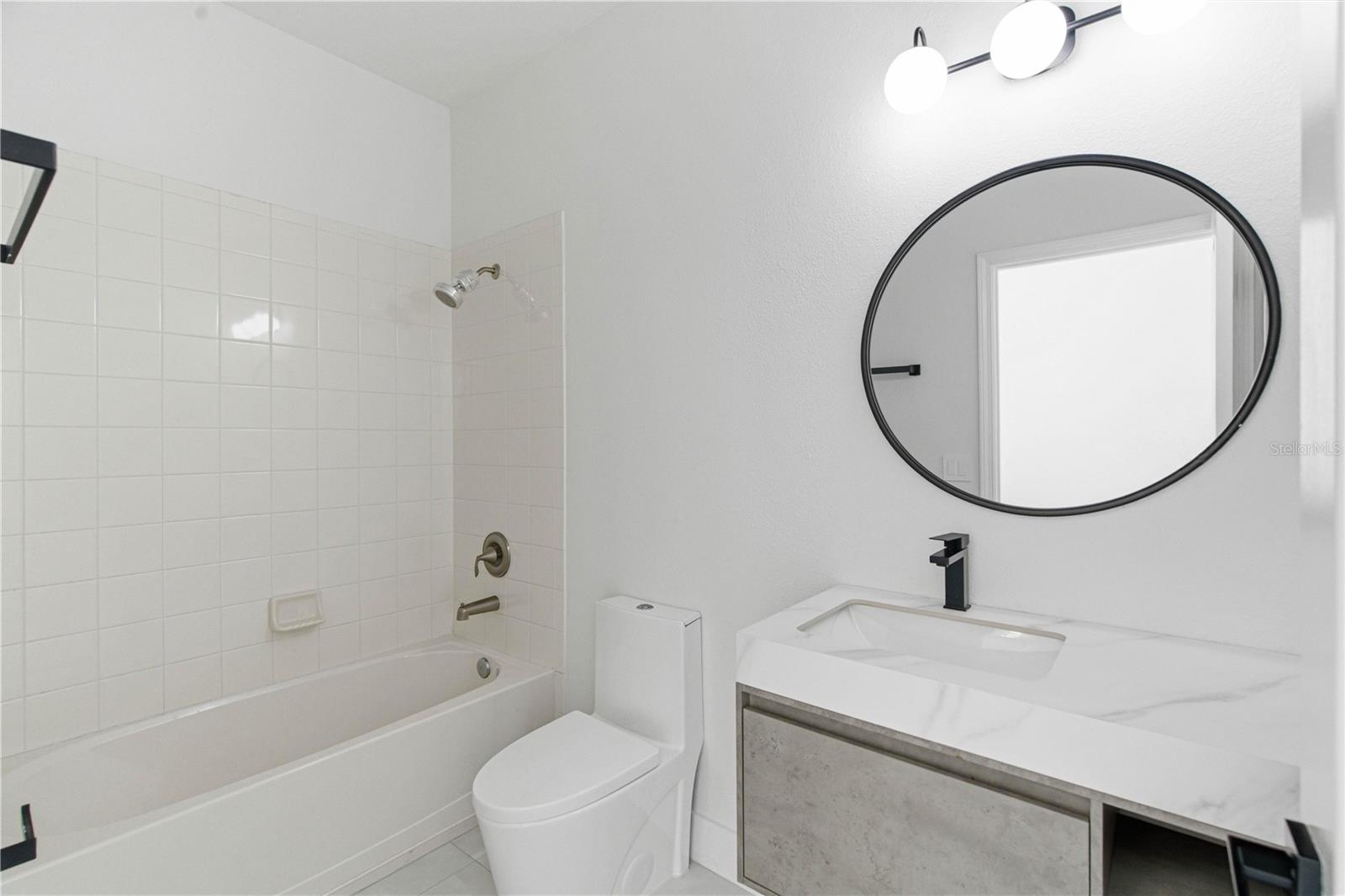 Listing photo id 32 for 13331 Graham Yarden Drive