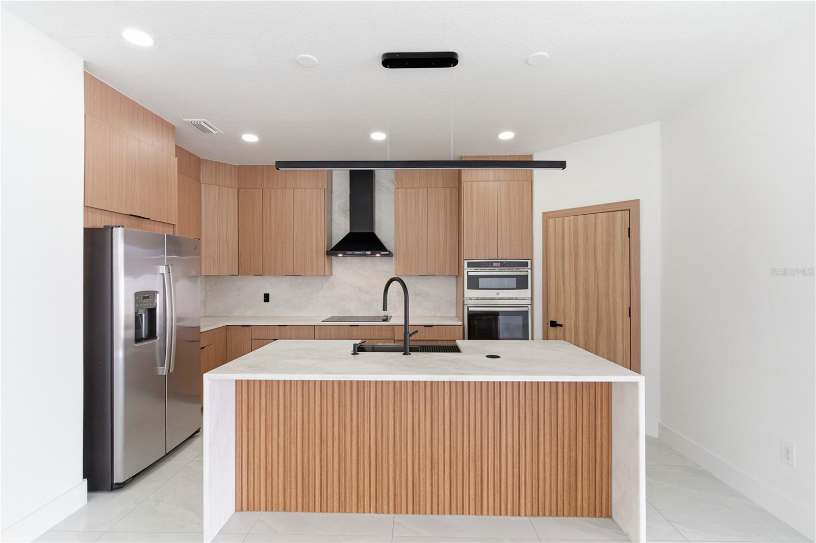 Listing photo id 38 for 13331 Graham Yarden Drive