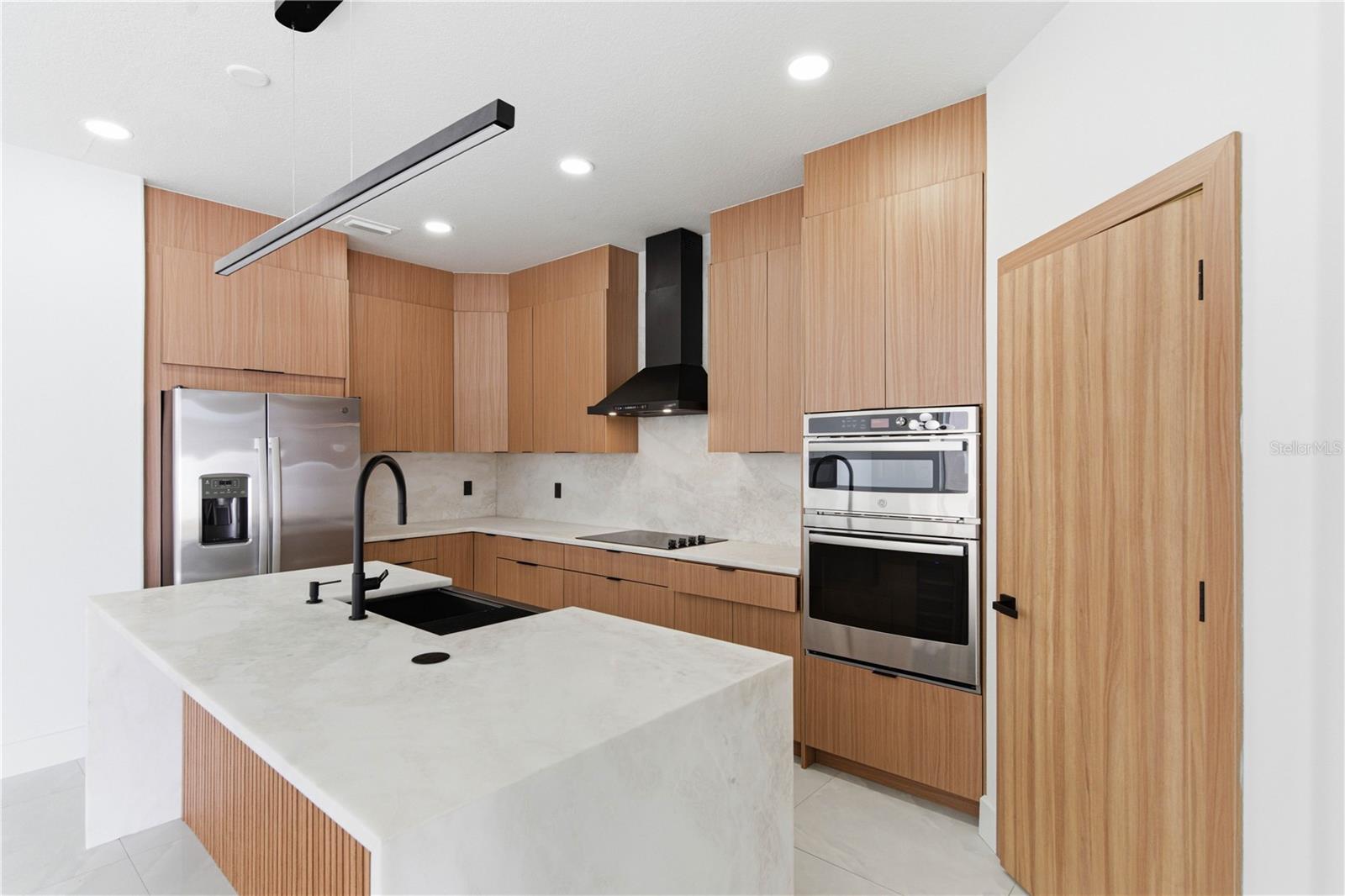 Listing photo id 43 for 13331 Graham Yarden Drive