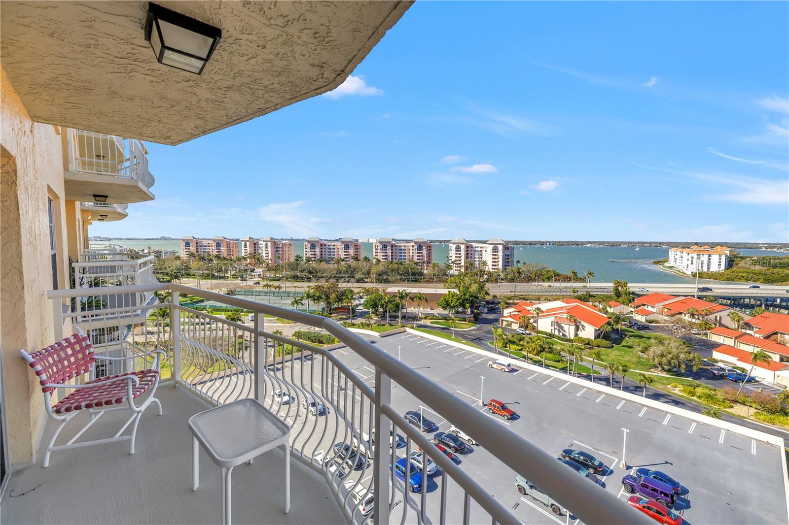 Listing photo id 27 for 4900 Brittany Drive S 1209