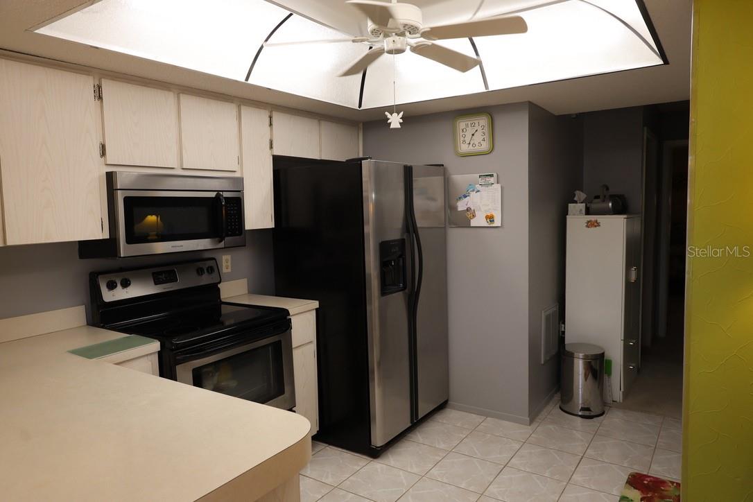 Image 14 of 32 For 3930 Sailmaker Lane