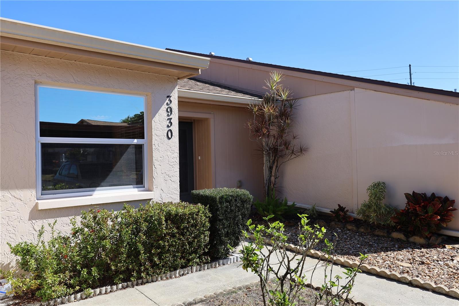 Image 4 of 32 For 3930 Sailmaker Lane