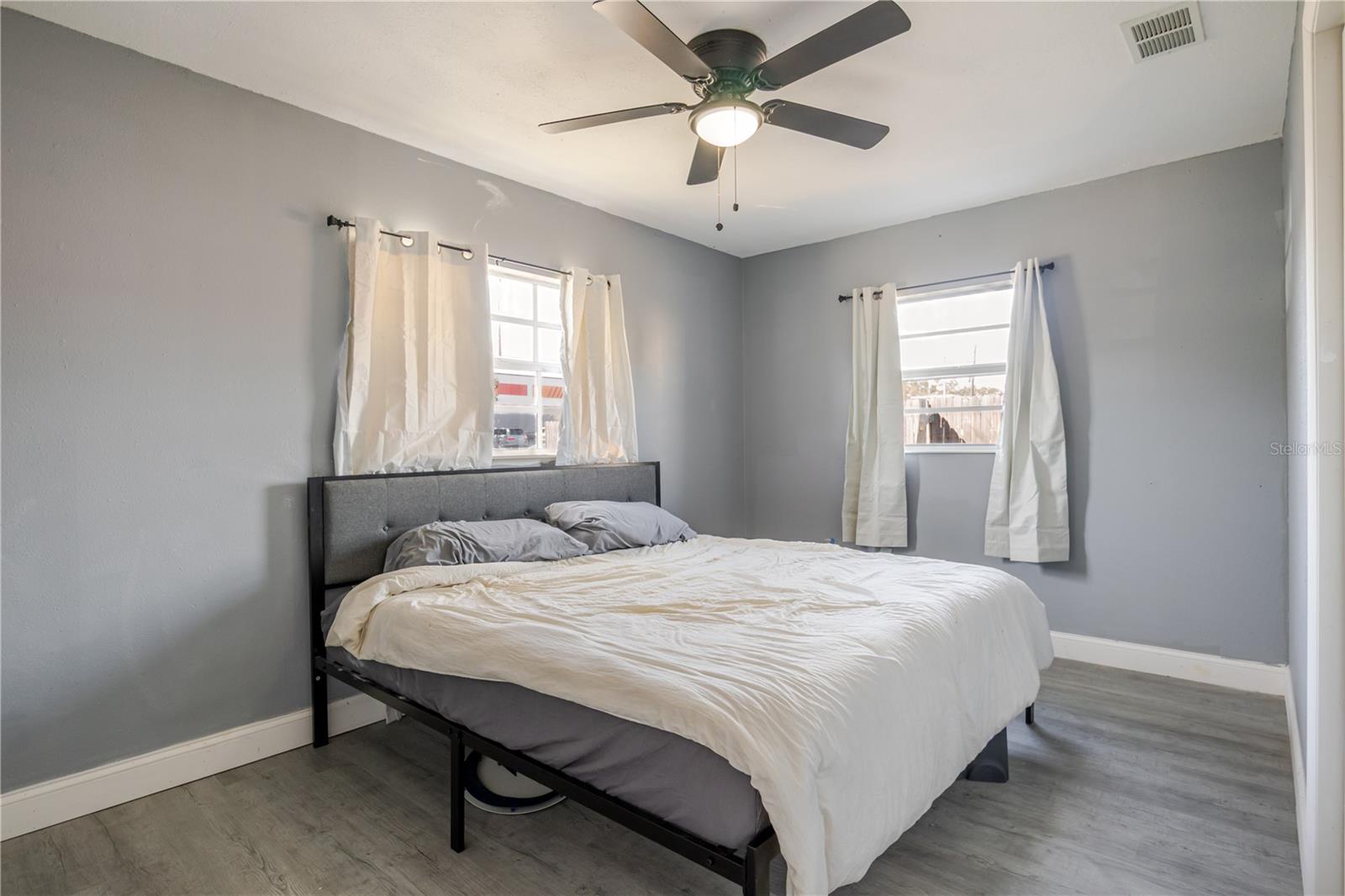 Image 19 of 30 For 8725 52nd Street