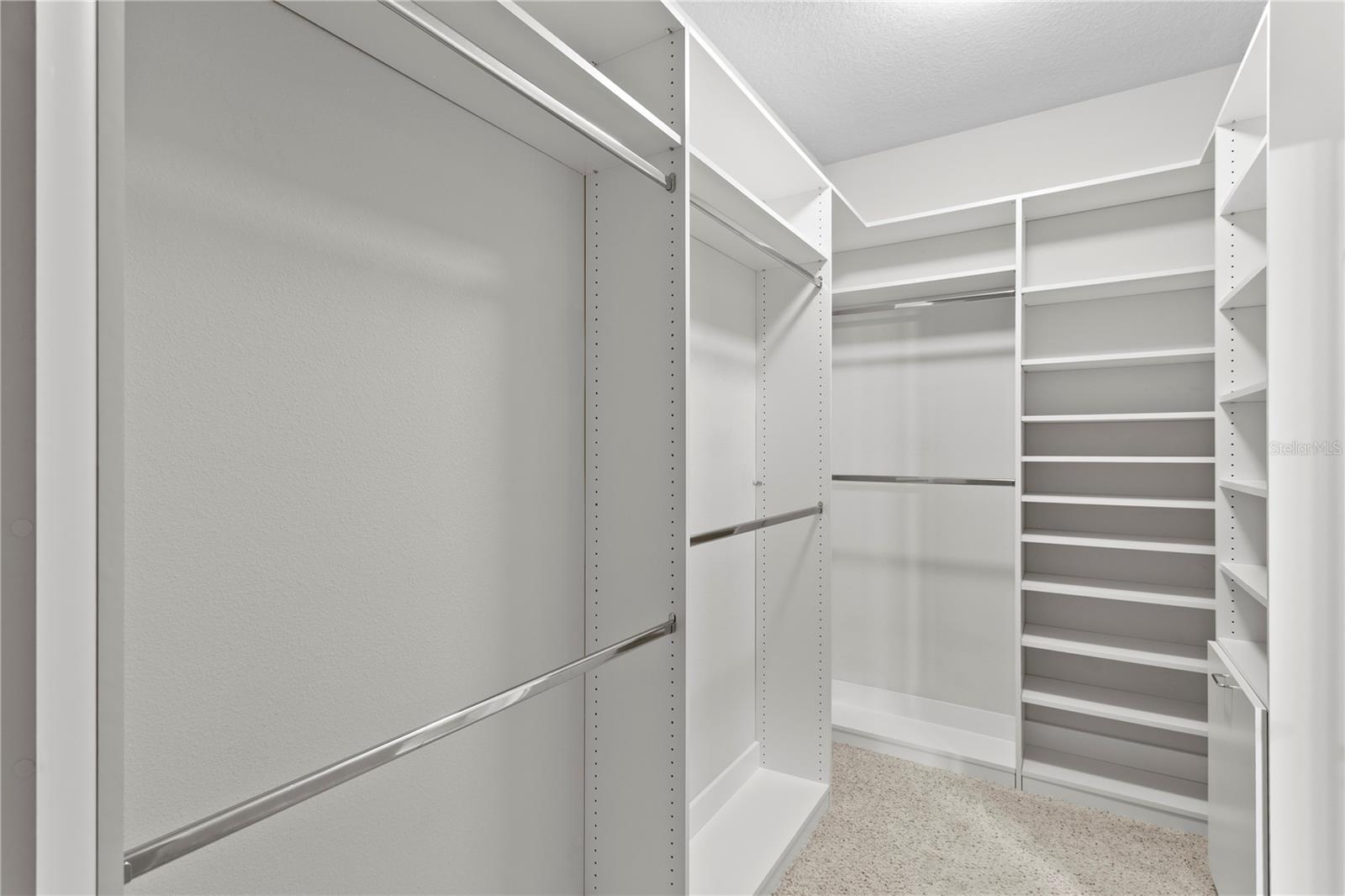 Listing photo id 29 for 3205 Majestic View Drive