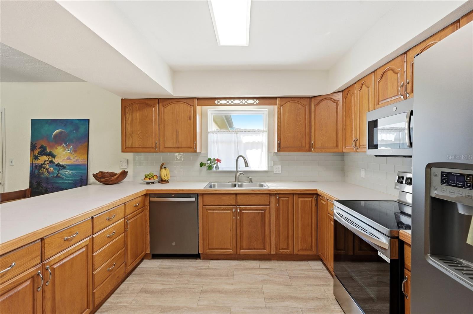 Image 29 of 82 For 2701 56th Street S