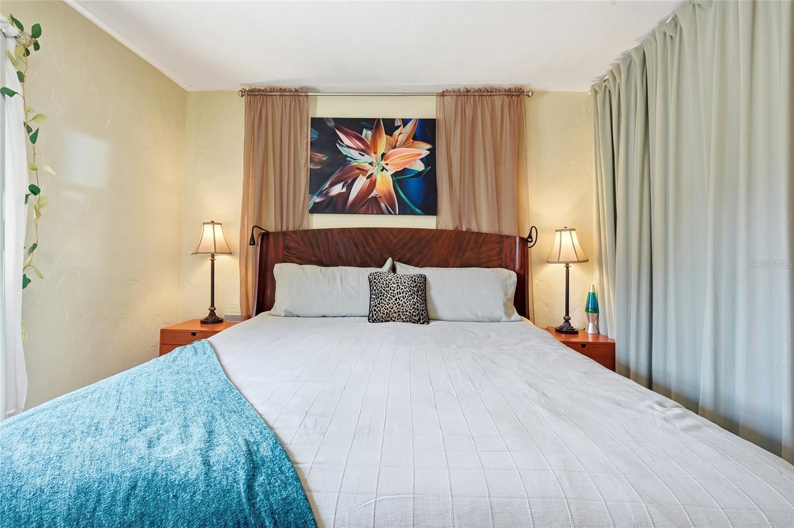 Image 31 of 82 For 2701 56th Street S