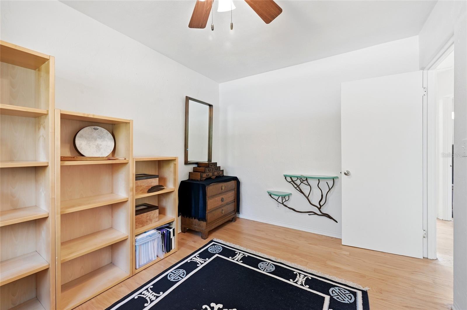 Image 37 of 82 For 2701 56th Street S