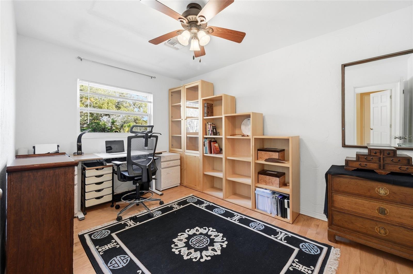 Image 39 of 82 For 2701 56th Street S