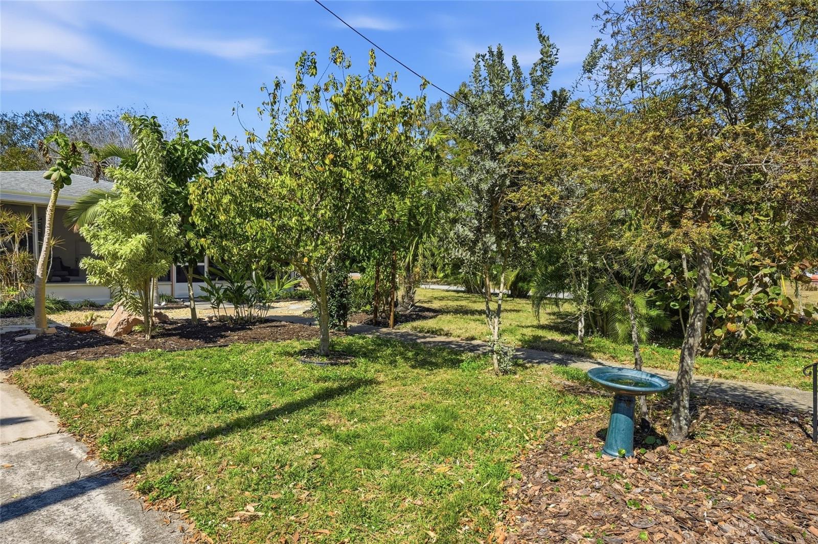 Image 4 of 82 For 2701 56th Street S