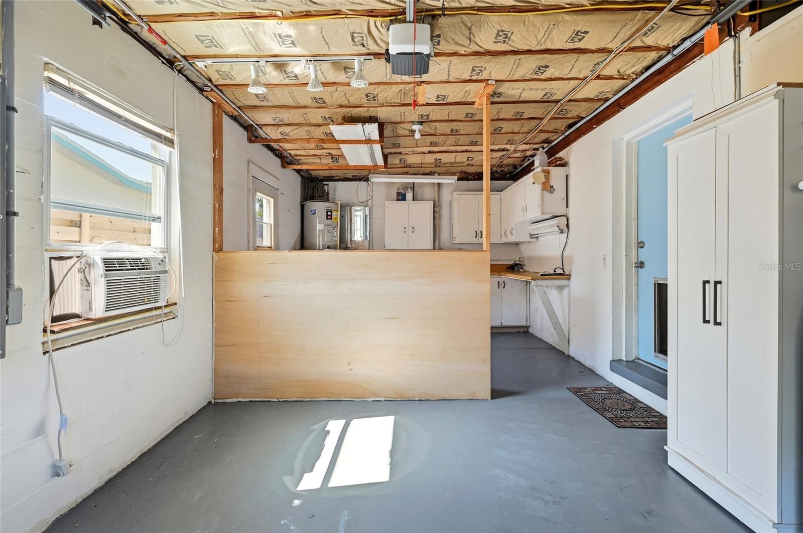 Image 55 of 82 For 2701 56th Street S