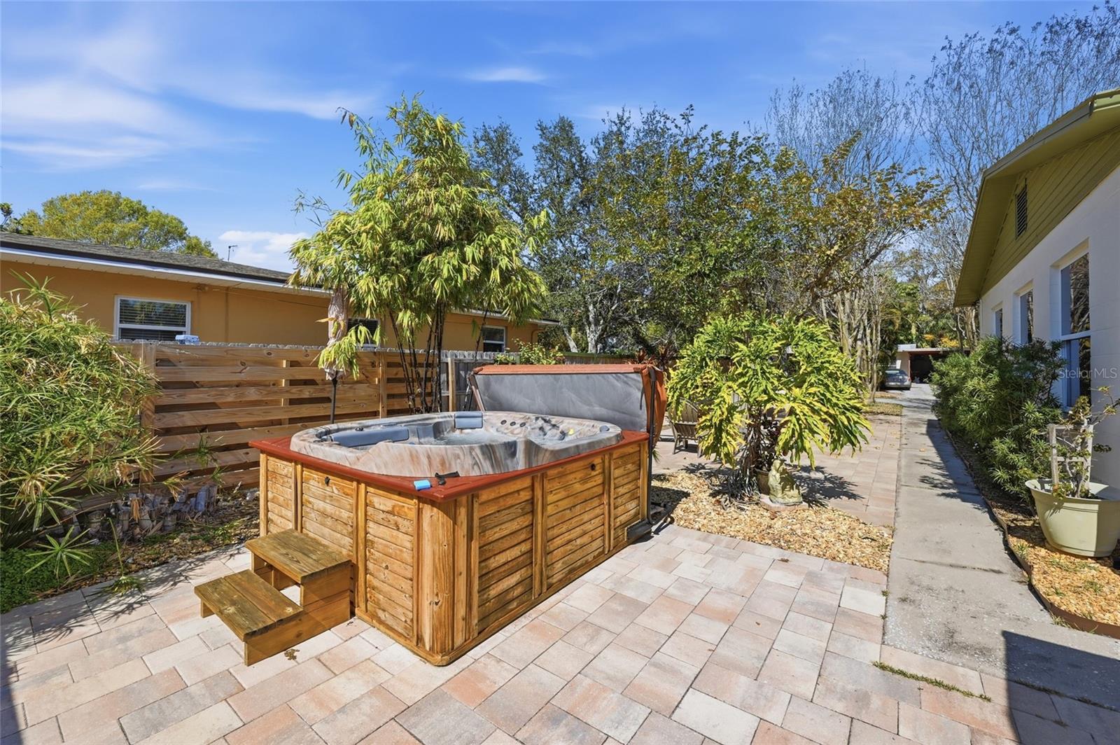 Image 61 of 82 For 2701 56th Street S