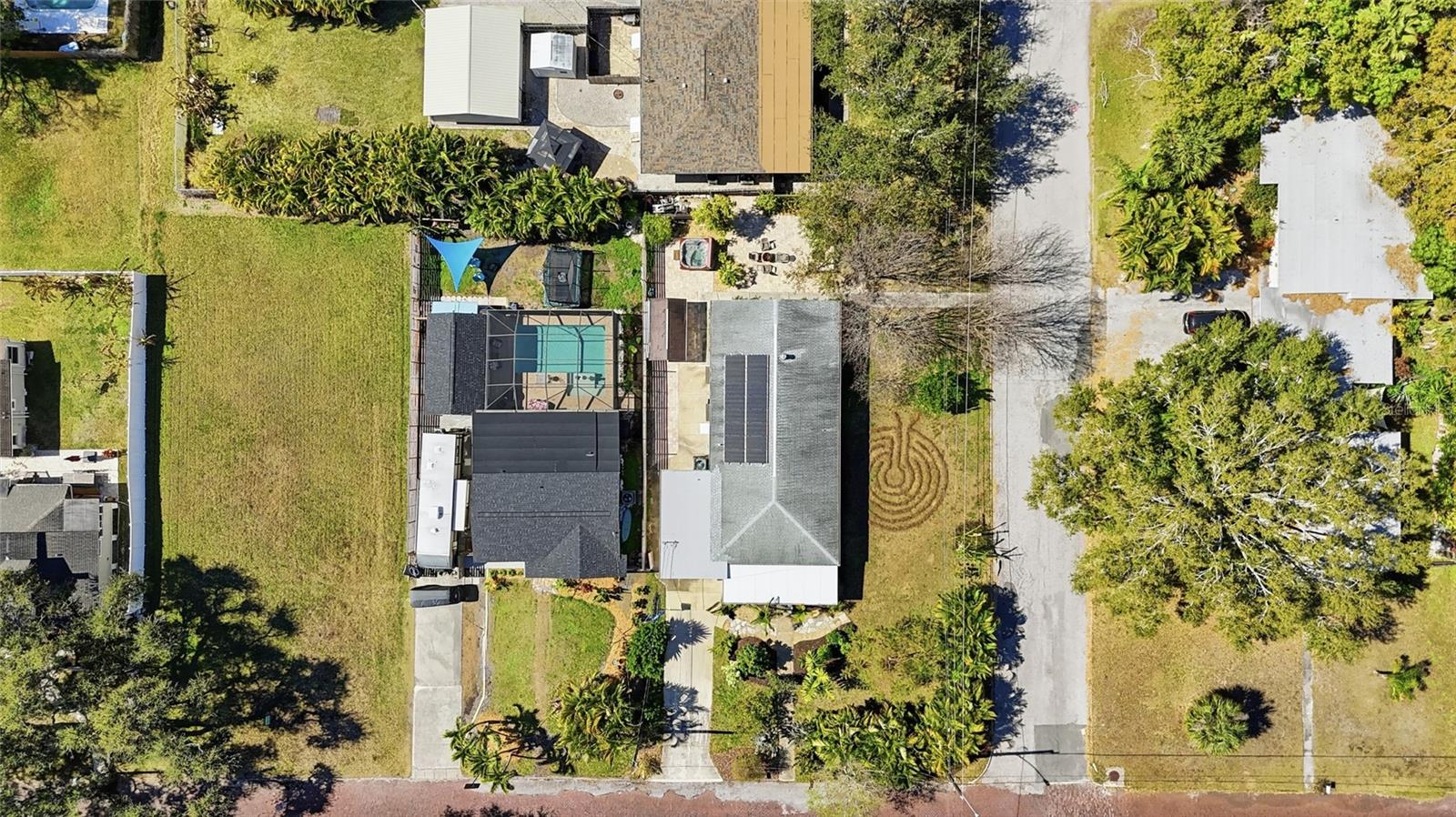 Image 69 of 82 For 2701 56th Street S