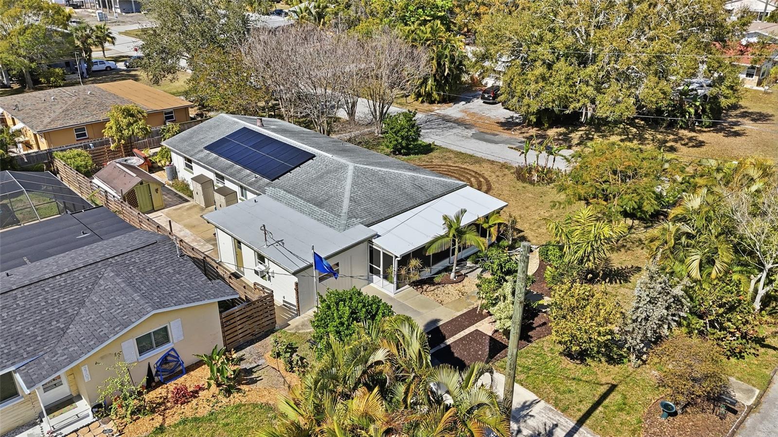 Image 73 of 82 For 2701 56th Street S