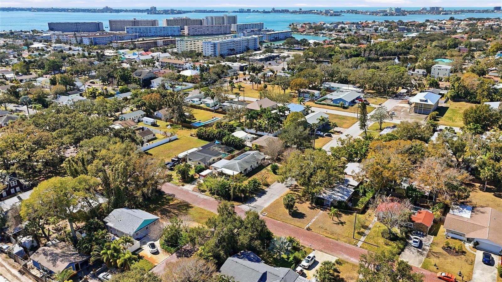 Image 76 of 82 For 2701 56th Street S