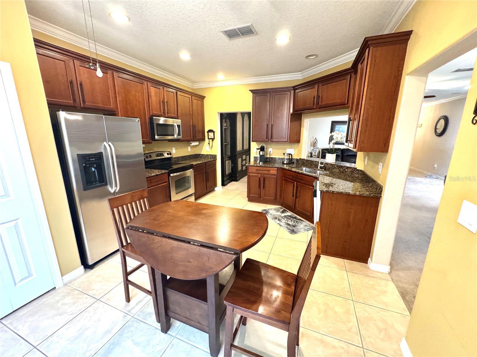 Image 13 of 60 For 1483 Hillview Lane