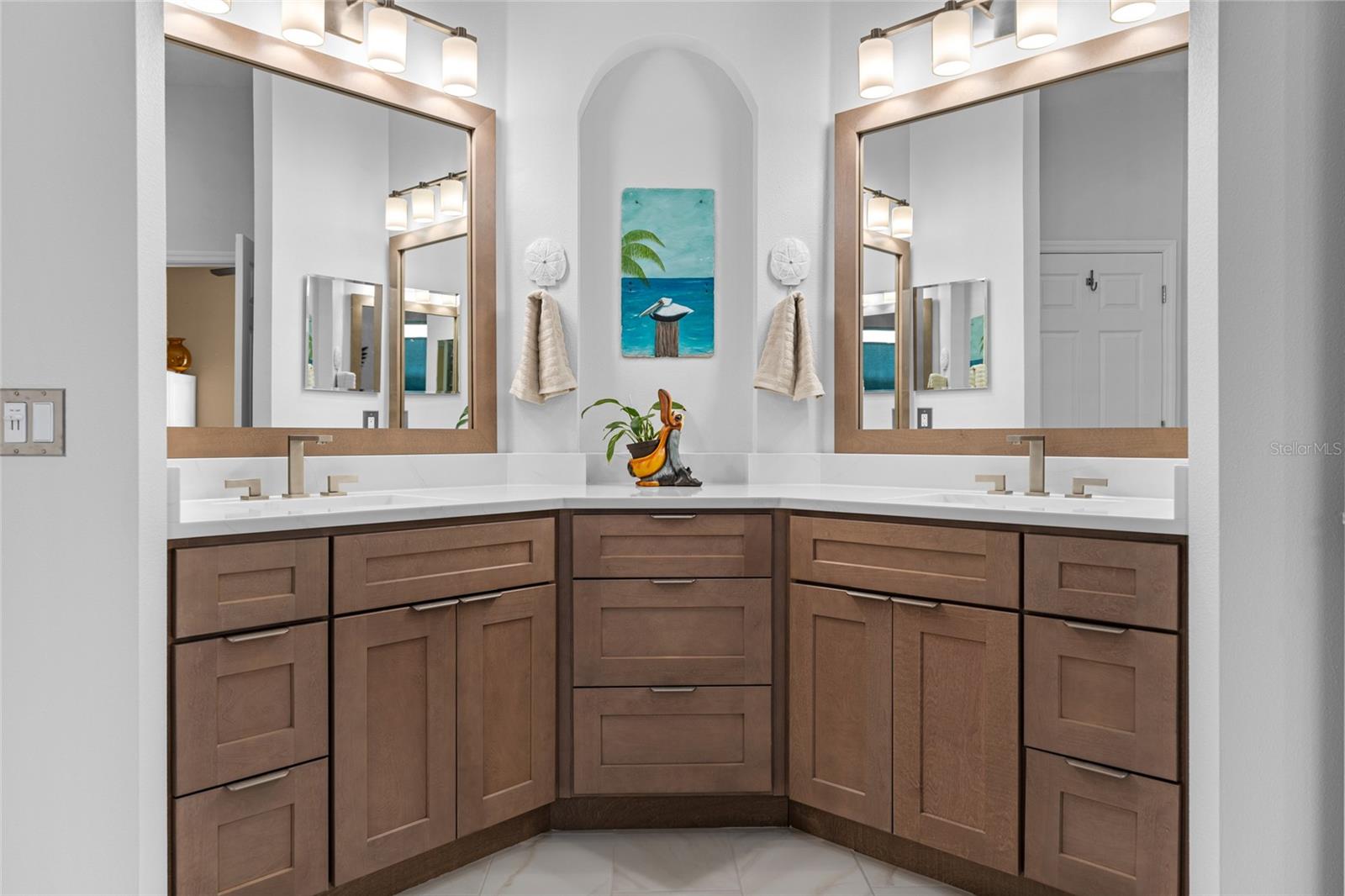 Image 18 of 83 For 13006 50th Court E