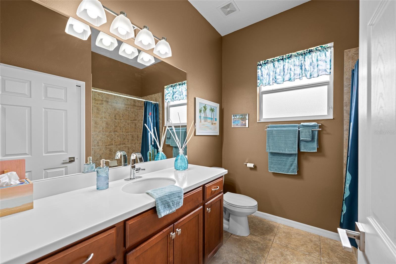 Image 39 of 83 For 13006 50th Court E