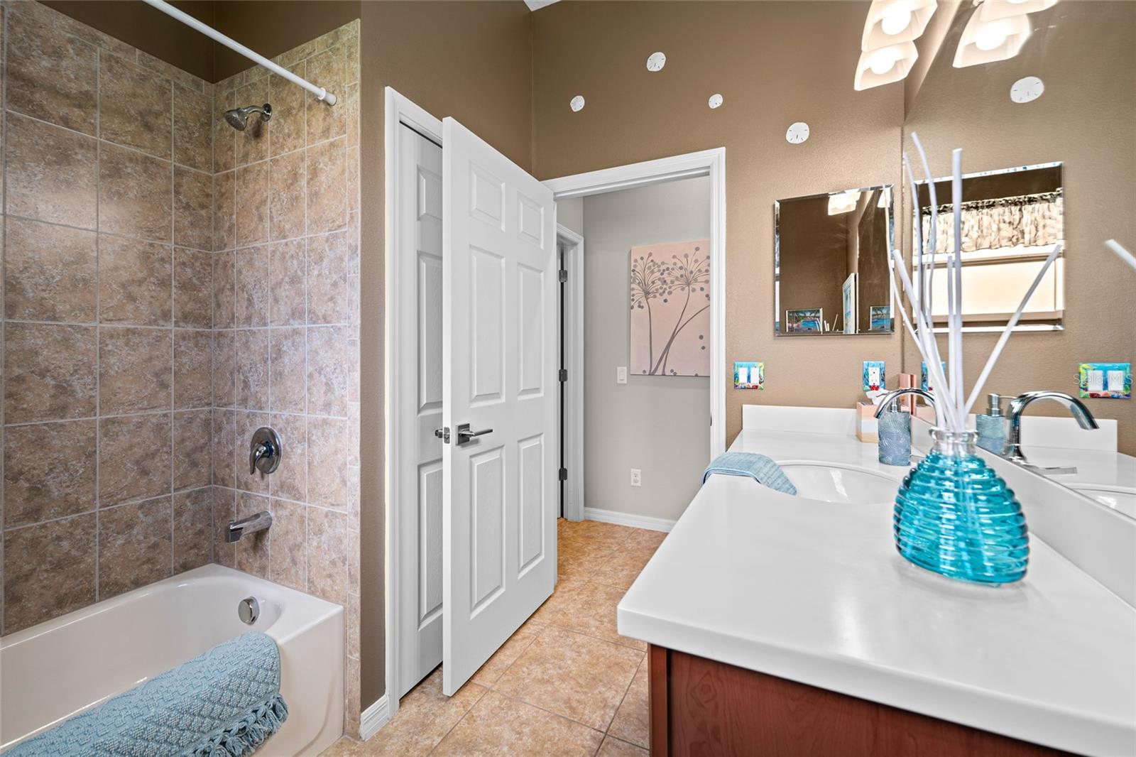 Image 40 of 83 For 13006 50th Court E