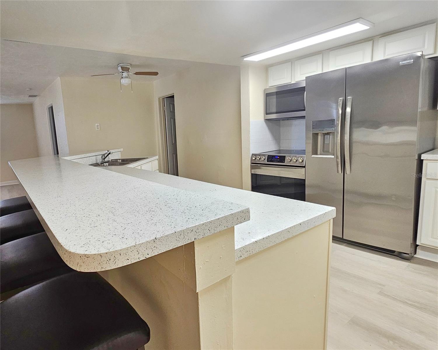 Image 10 of 26 For 5610 Kelly Drive N