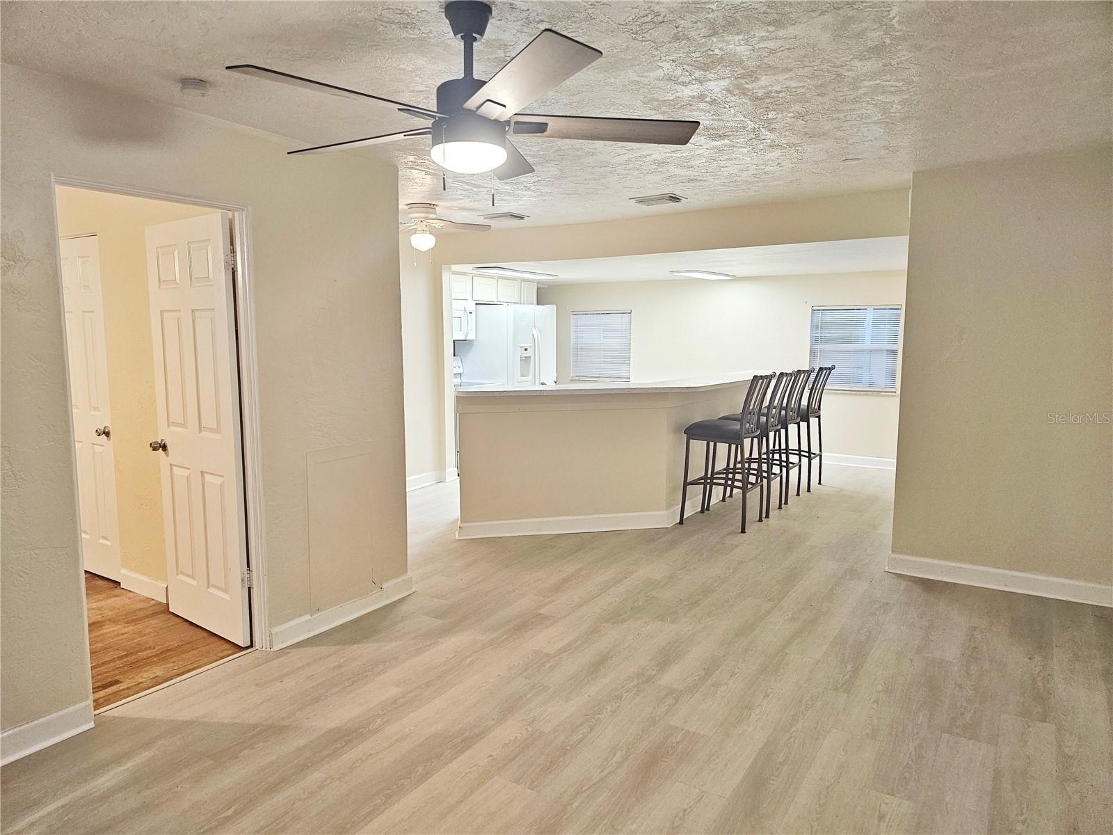 Image 7 of 26 For 5610 Kelly Drive N