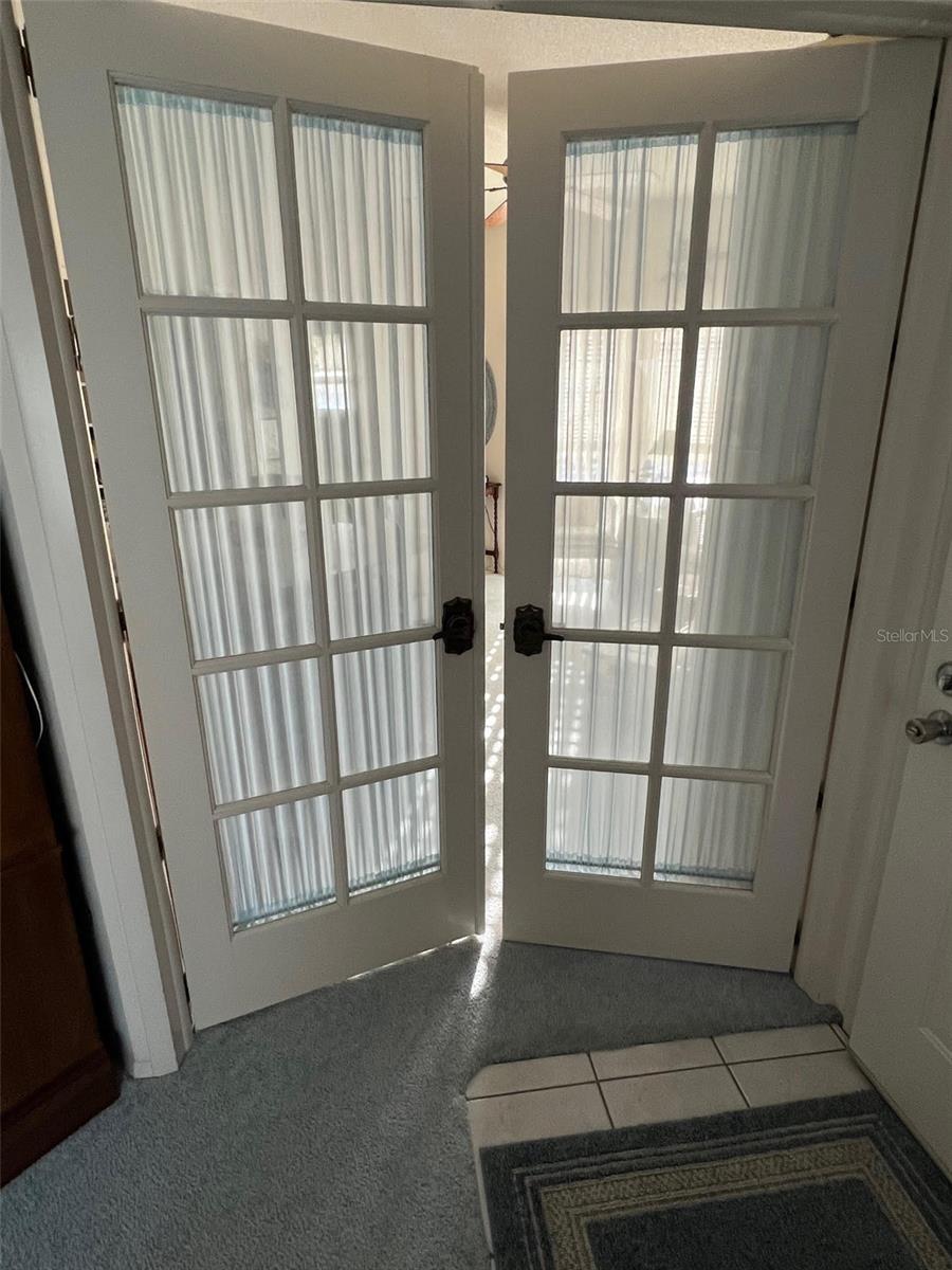 Image 13 of 43 For 1001 Starkey Road 90