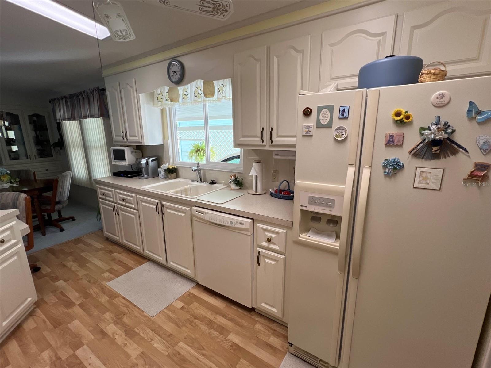 Image 23 of 43 For 1001 Starkey Road 90