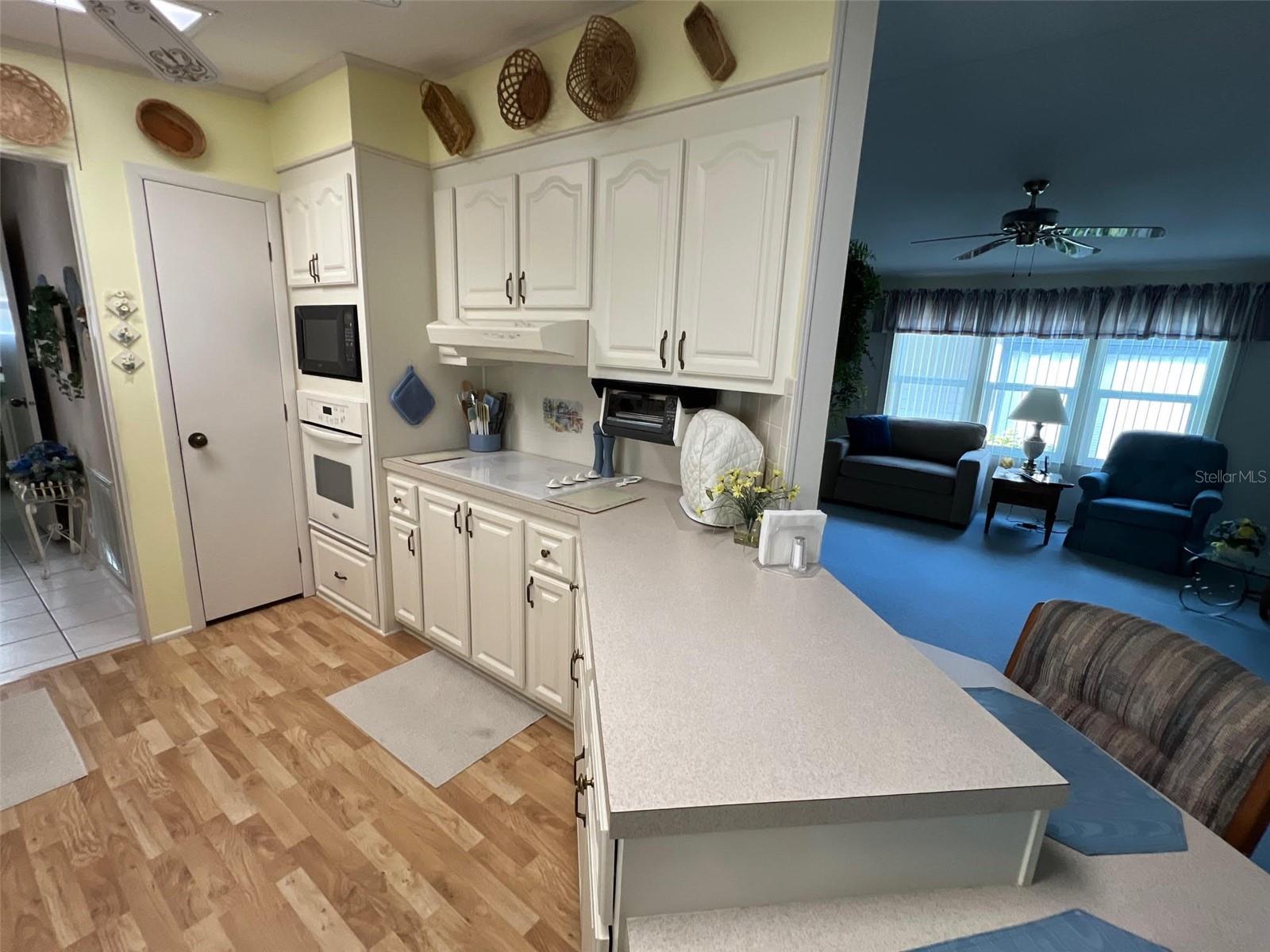 Image 24 of 43 For 1001 Starkey Road 90