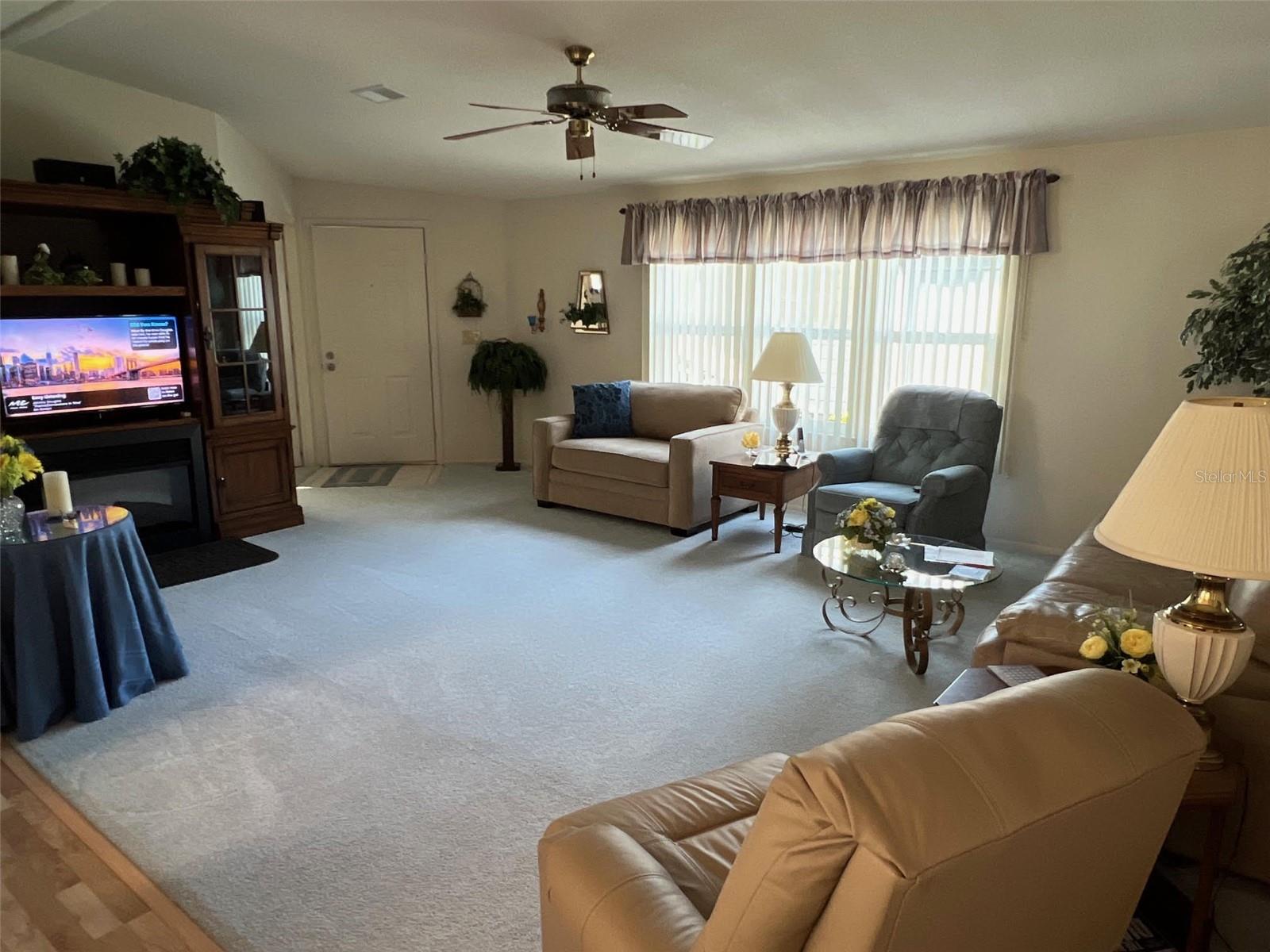 Image 28 of 43 For 1001 Starkey Road 90