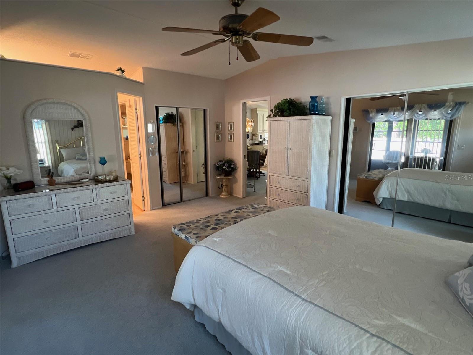 Image 35 of 43 For 1001 Starkey Road 90