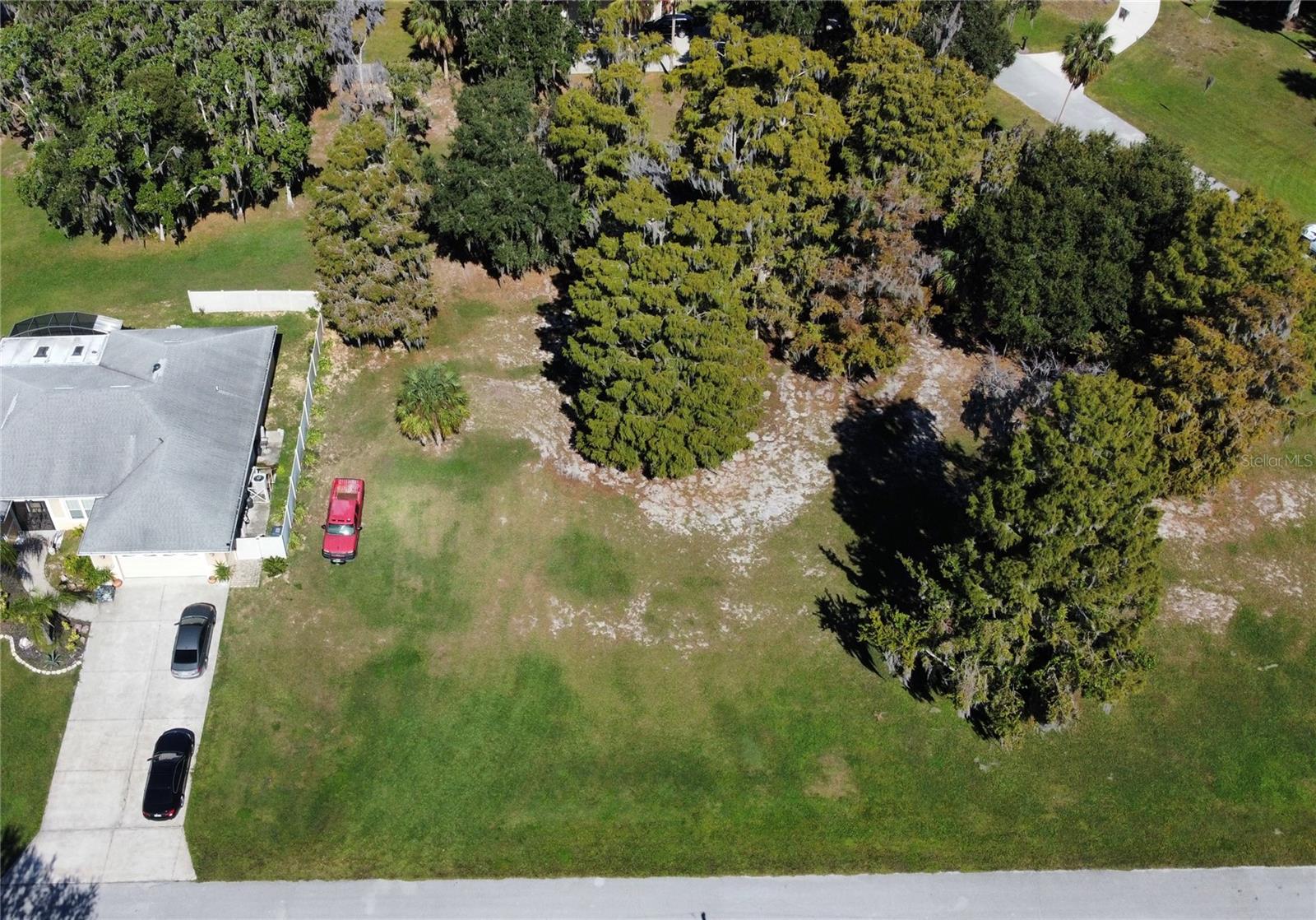 Image 2 of 4 For Lake Pierce Drive