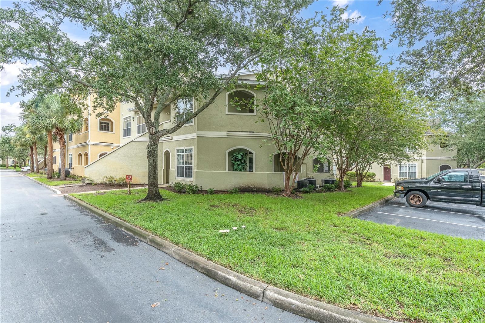 Image 25 of 35 For 1234 Missouri Avenue 320