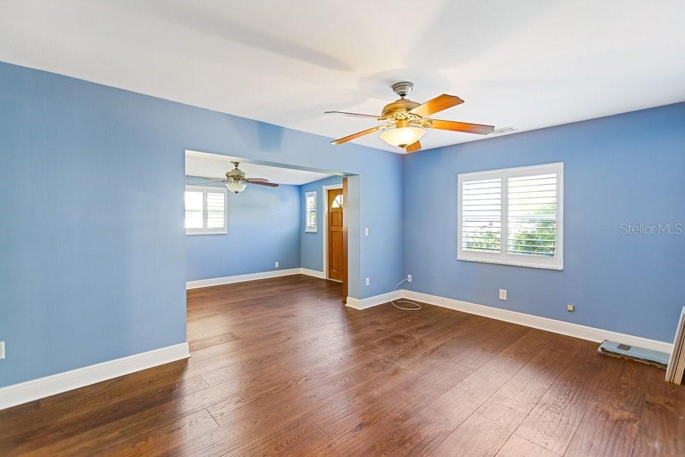 Listing photo id 18 for 201 Sherrill Street