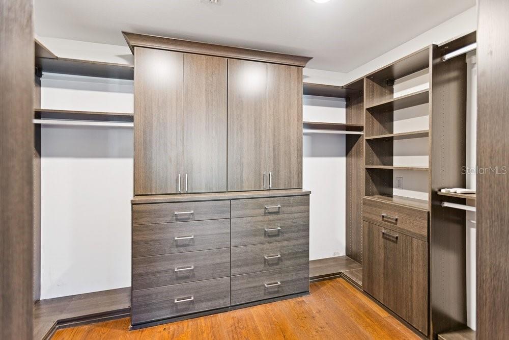 Listing photo id 20 for 201 Sherrill Street